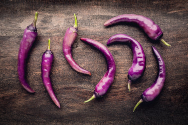 50 PURPLE CAYENNE PEPPER Capsicum Annuum Vegetable Seeds